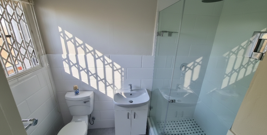 To Let 3 Bedroom Property for Rent in Sunningdale Western Cape